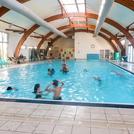 Confort Jacuzzi Semesterbostad Gastes